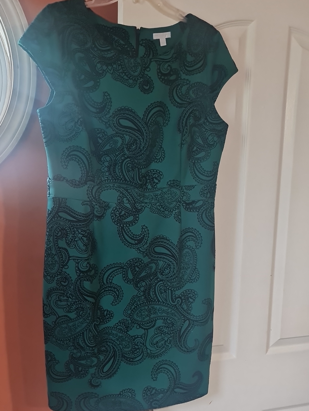 New York & Company Teal & Black  Paisley Sheath Dress Sz. LARGE